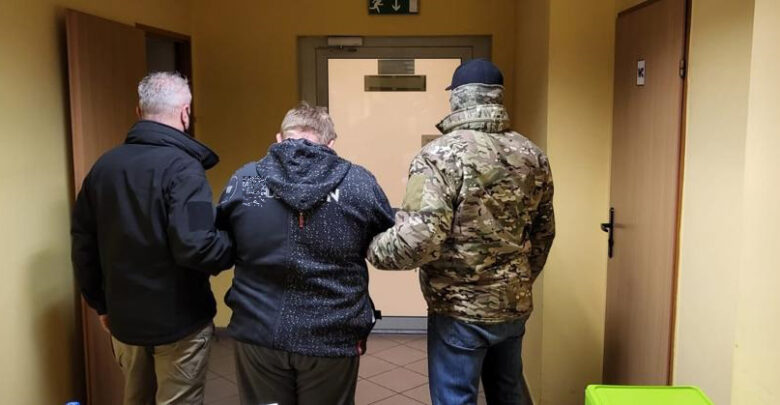 Gliwice: Chciał zabłysnąć, ale się nie udało. "Celebryta" został zatrzymany (fot.Śląska Policja)