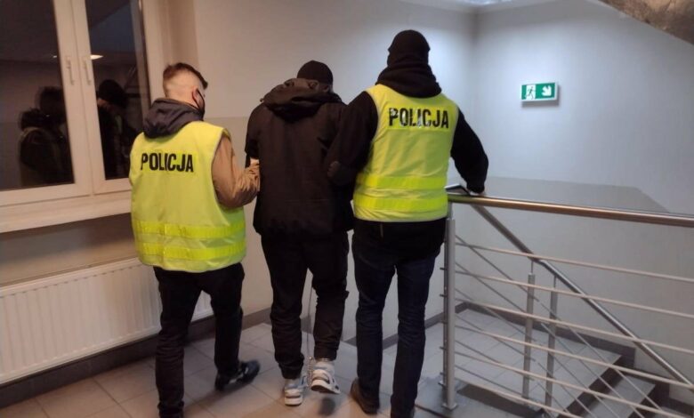 Zabójstwo, dwa napady, jeden sprawca. Mieszkaniec Świętochłowic resztę życia może spędzić w więzieniu (fot.Śląska Policja)