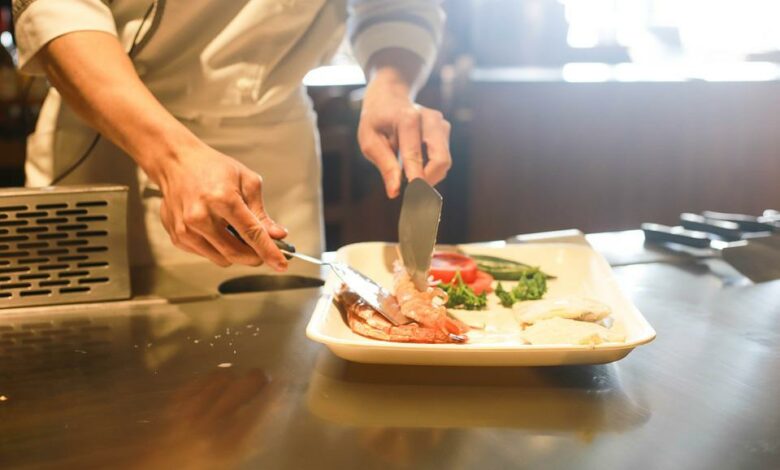 "Jest gorzej, niż się spodziewaliśmy". UOKiK skontrolował restauracje. Na liście kilkanaście z woj. śląskiego (fot.pixabay..com)