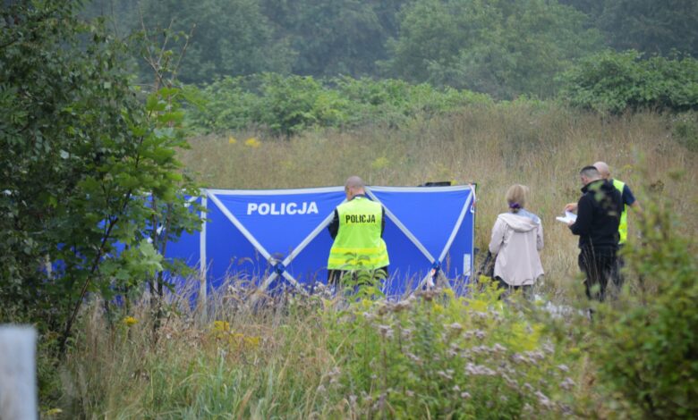 Wypadek w Łaziskach Górnych. Zdjęcia z miejsca zdarzenia. Fot. dzięki uprzejmości Gazety Łaziska, autor zdjęć: M. Strzelczyk
