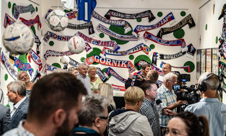 Imponująca kolekcja pamiątek związanych z Górnikiem Zabrze Grzegorza Pawłowskiego. Fot: Muzeum Miejskie w Zabrzu