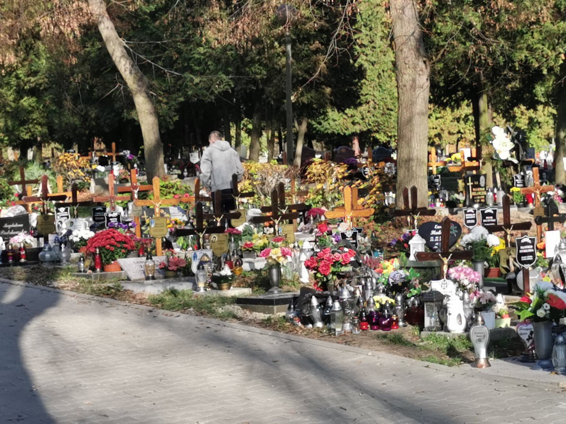 tu jest pochowany Kostrzewski