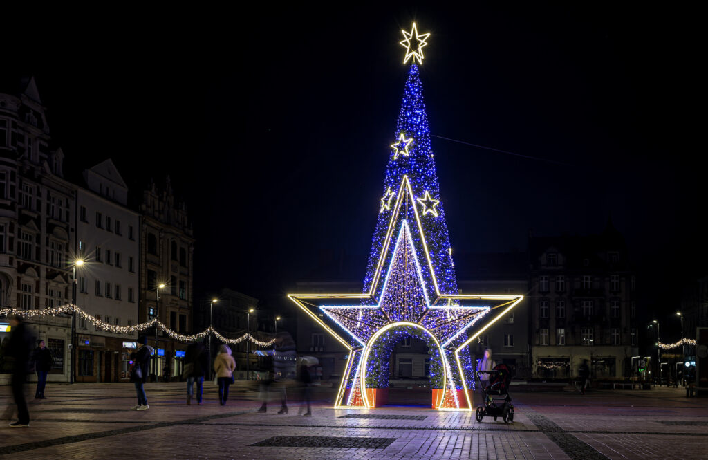 W Bytomiu czuć już święta! Zobaczcie zdjęcia iluminacji. Fot. UM Bytom