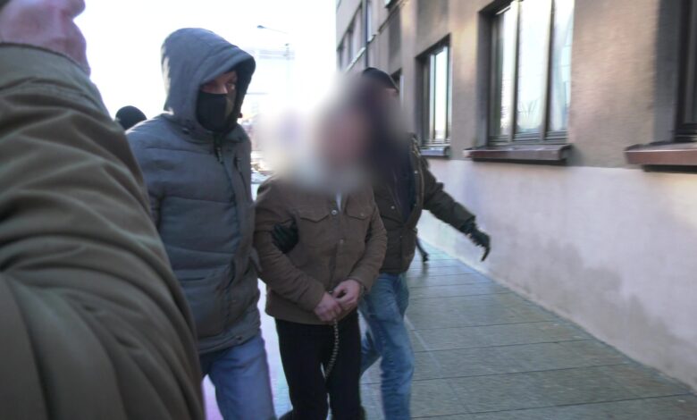 Katowice: Poćwiartowane zwłoki. Syn przyznał się do zabójstwa ojca/fot.TVS