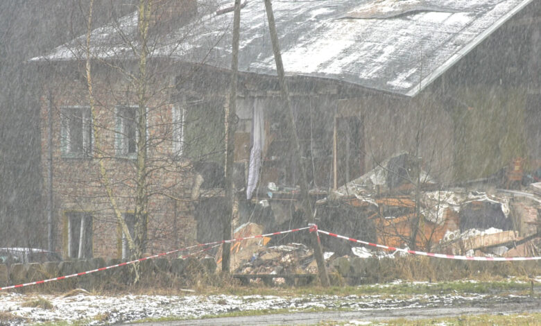 Wybuch gazu w budynku wielorodzinnym. Akcja 16 zastępów straży pożarnej/fot.TVS