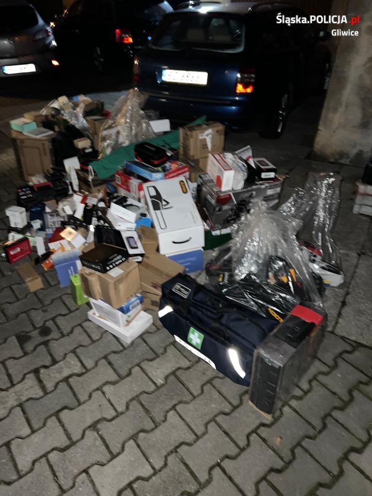 Zamiast ochraniać, kradł. Zobaczcie, co u niego znaleziono. Fot. KMP Gliwice