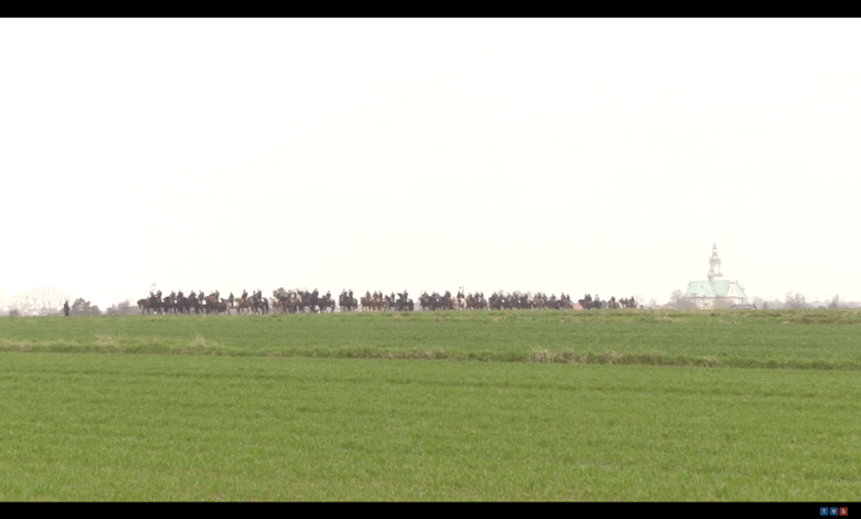 Tradycja to również duże przedsięwzięcie logistyczne, do którego nierzadko konie przygotowuje się na wiele miesięcy przed poniedziałkiem wielkanocnym.