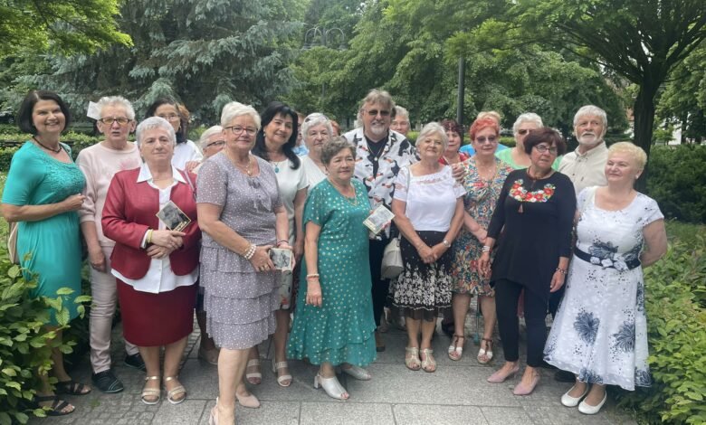 Srebrne Katowice: Seniorzy w teledysku Mariusza Kalagi/fot.TVS