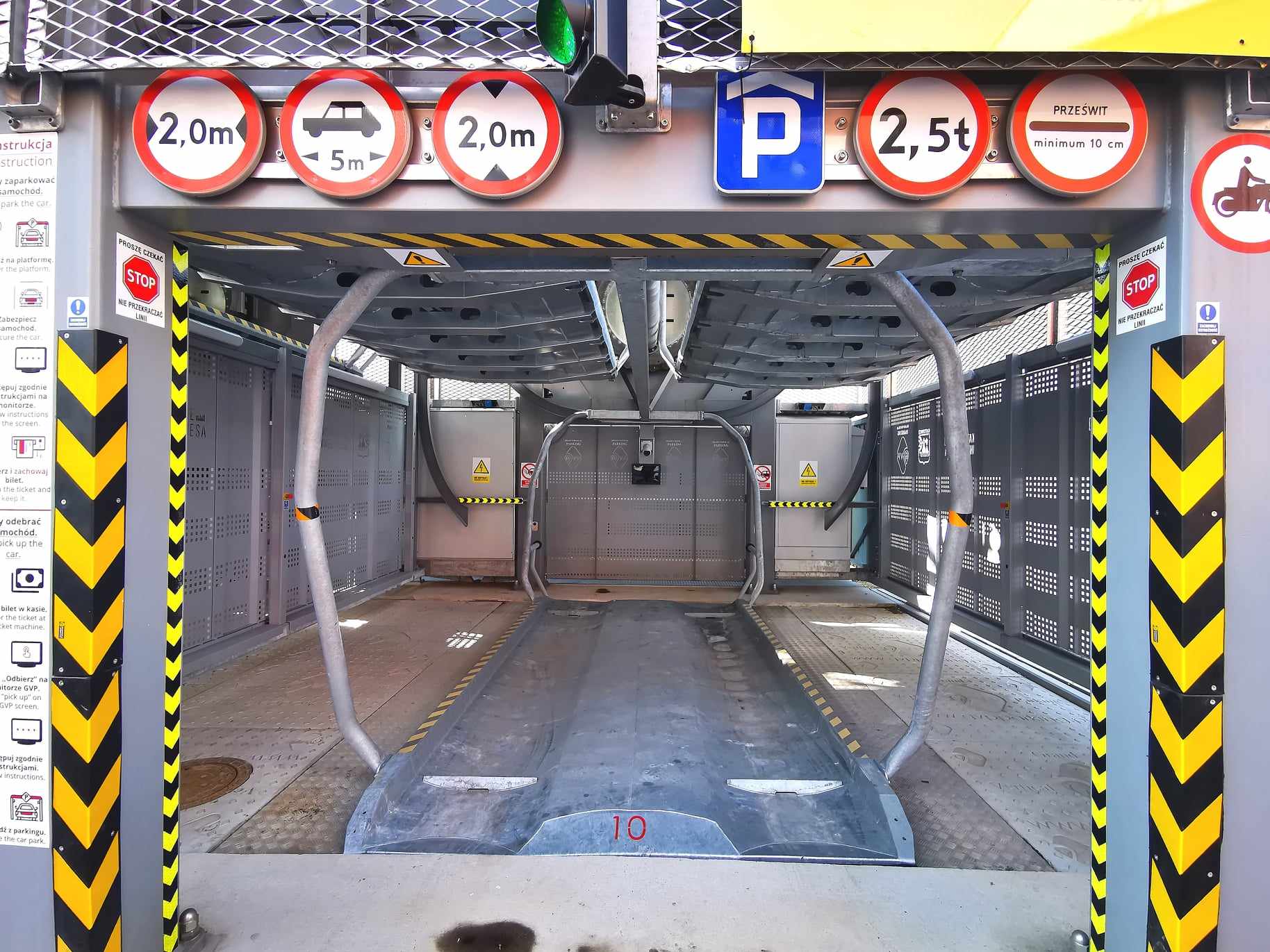 automatyczny parking w polsce