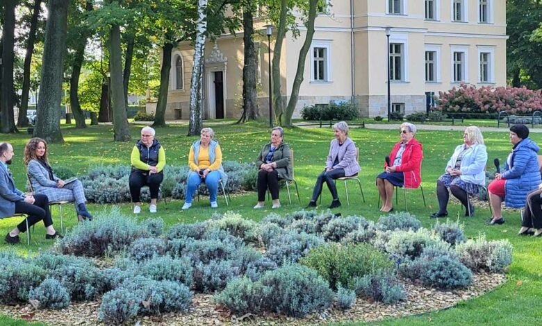Bezpieczeństwo seniorów w Wirtualnym Świecie