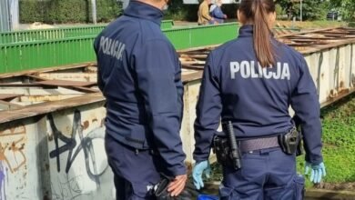 Zwłoki w Rawie. Wstępnie wykluczono udział osób trzecich. Fot. Policja Śląska