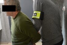 56-latek z zarzutem zabójstwa syna swojej partnerki