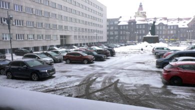 Puste miejsca parkingowe w Katowicach. Gdzie podziały się auta?