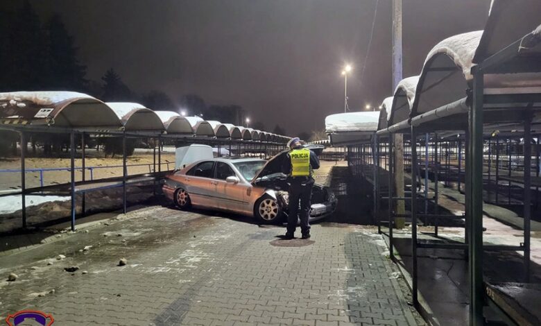Tychy: Staranował stragany na targowisku. Ukrainiec był kompletnie pijany/fot.112 Tychy - Tyskie Służby Ratownicze