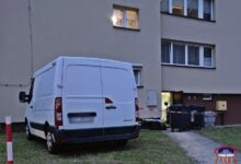 Tychy: Zwłoki w komorze śmietnikowej/fot.112 Tychy - Tyskie Służby Ratownicze