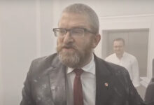 Związek Górnośląski reaguje na skandal z udziałem posła Brauna. Fot. Screen YT