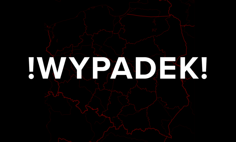 Dwie osoby zginęły w porannym wypadku. Droga zablokowana