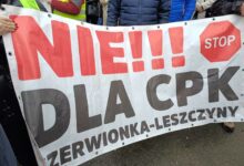 W Mikołowie trwa protest Stop CPK przez Śląsk Zobaczcie zdjęcia. Fot. Wojciech Żegolewski