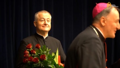 Artur Ważny. Nowy biskup w diecezji sosnowieckiej WIDEO
