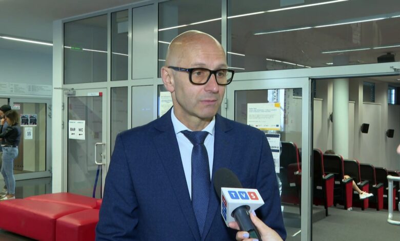 HR Klub Summit służył promocji nowego wydziału Akademii Śląskiej w Katowicach. Na zdjęciu rektor AŚ prof. Aleksander Ostenda