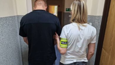 Śmiertelne potrącenie w Kobiórze. Kierowca uciekł