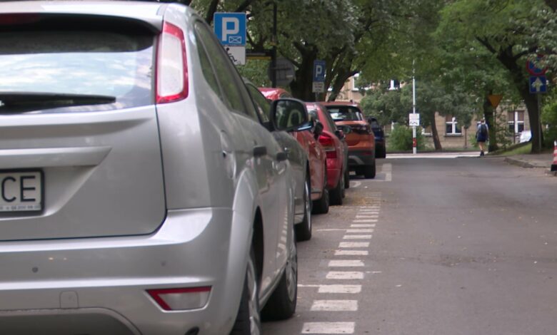 Katowice: Mieszkańcy chcą zmian w polityce parkingowej