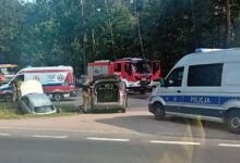 Zderzenie dwóch osobówek i rowerzysty na DK1 w Kobiórze/fot.112 Tychy - Tyskie Służby Ratownicze
