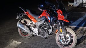 14-latek za kierownicą motocykla
