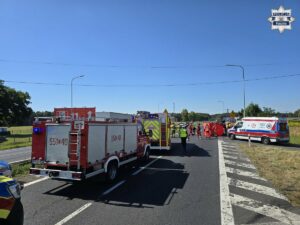 wypadek w Kobiórze na DK1.